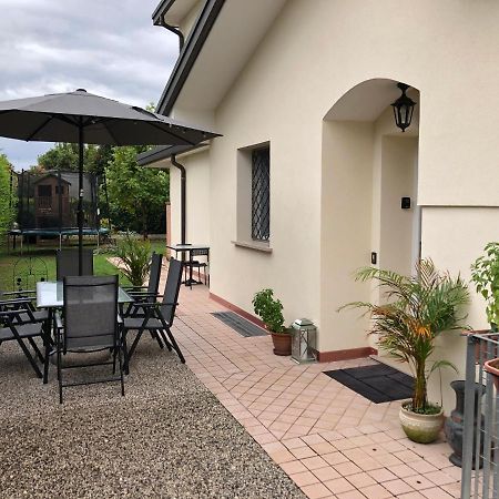 Bed And Breakfast La Sosta Ponte San Nicolò Exteriör bild